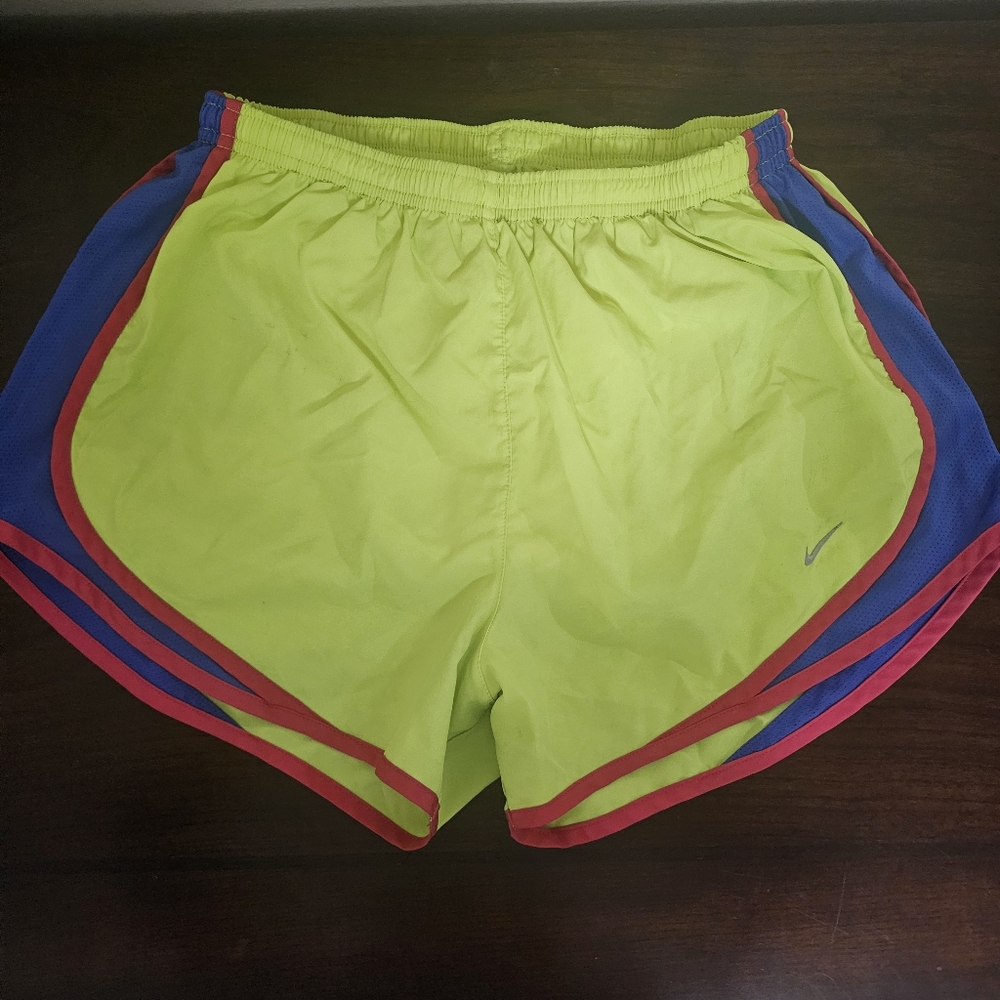 Womens Nike Dri Fit Shorts - Medium